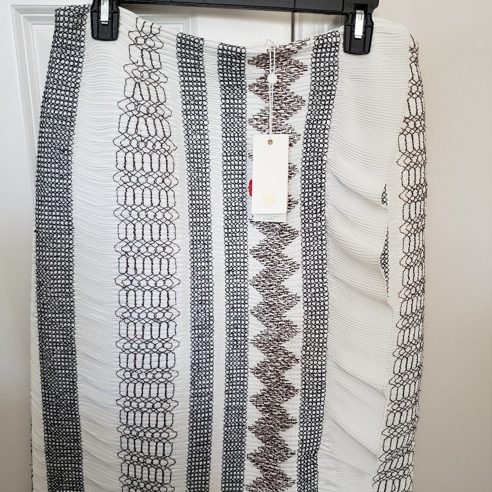 Tory Burch Navy, Brown & White Skirt - Size 12